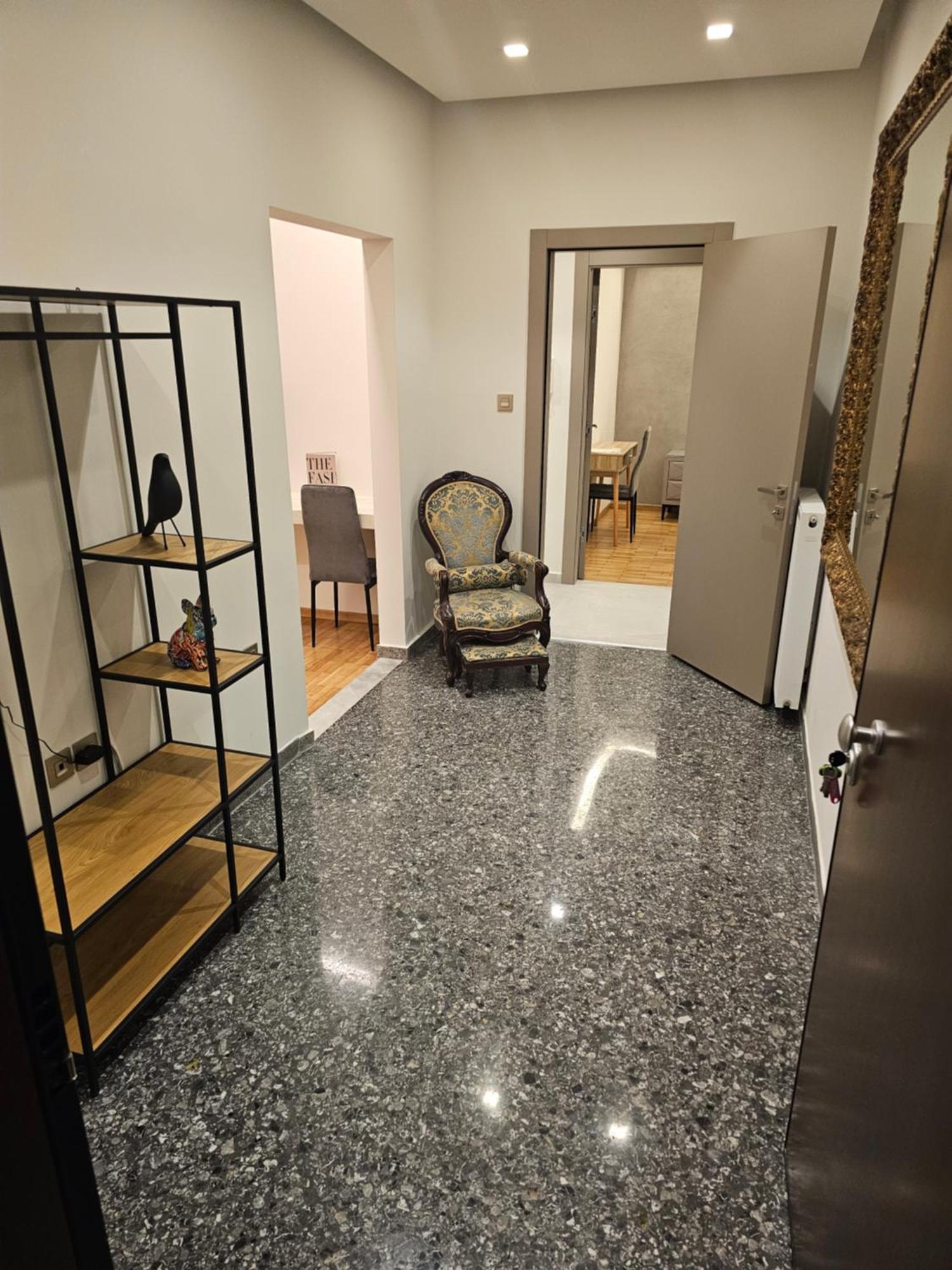 Elektra'S Apartment#2 1St Fl, Διαμέρισμα Στο Κέντρο Της Λάρισας Με Δωρεάν Parking Exteriör bild