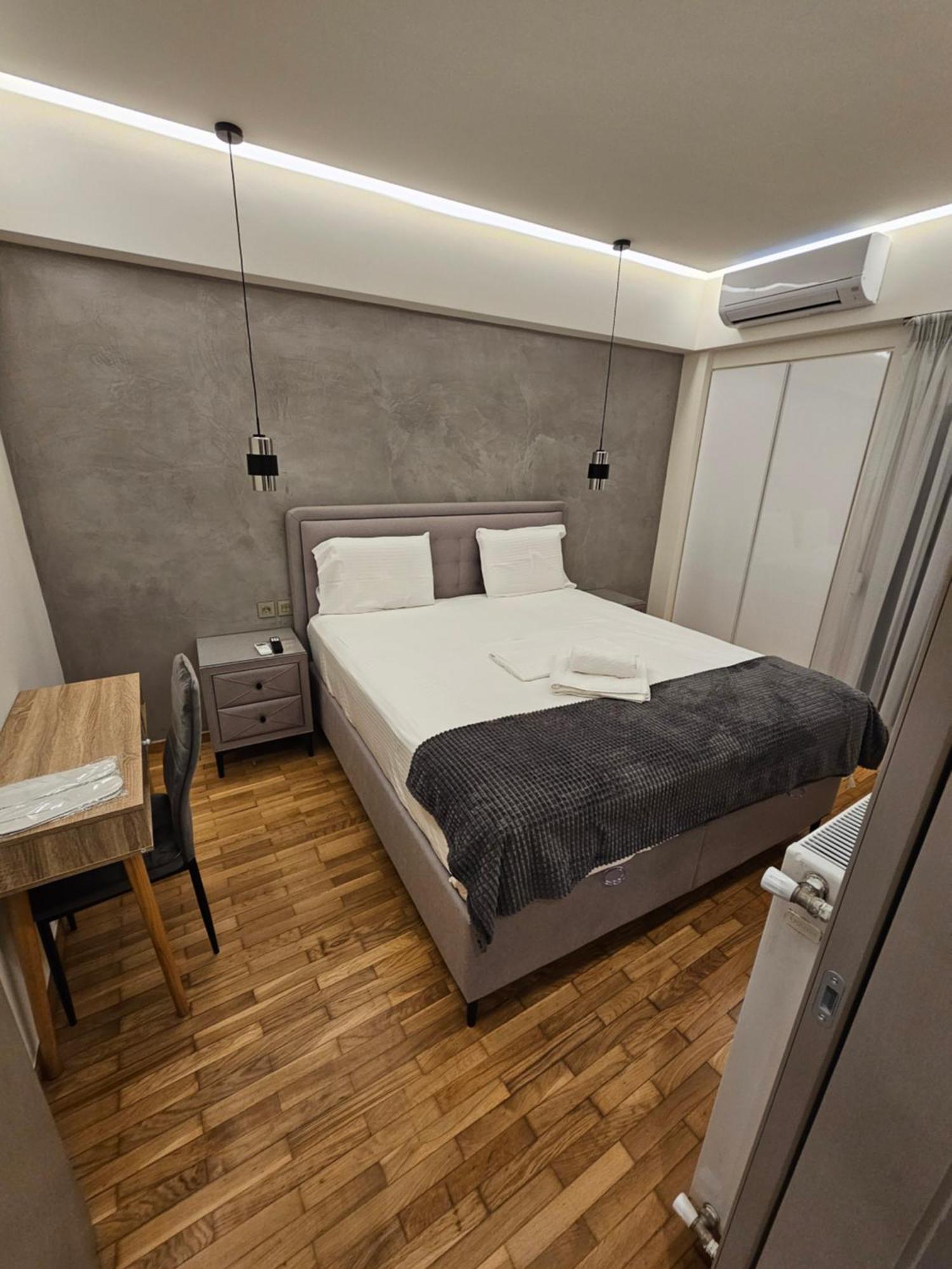 Elektra'S Apartment#2 1St Fl, Διαμέρισμα Στο Κέντρο Της Λάρισας Με Δωρεάν Parking Exteriör bild