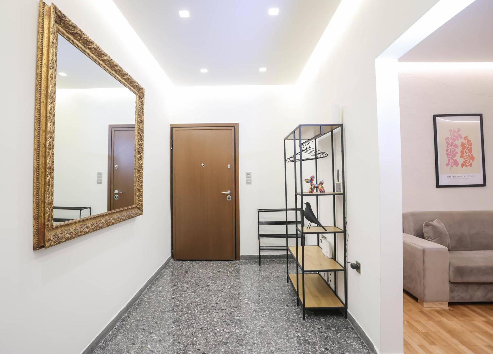 Elektra'S Apartment#2 1St Fl, Διαμέρισμα Στο Κέντρο Της Λάρισας Με Δωρεάν Parking Exteriör bild